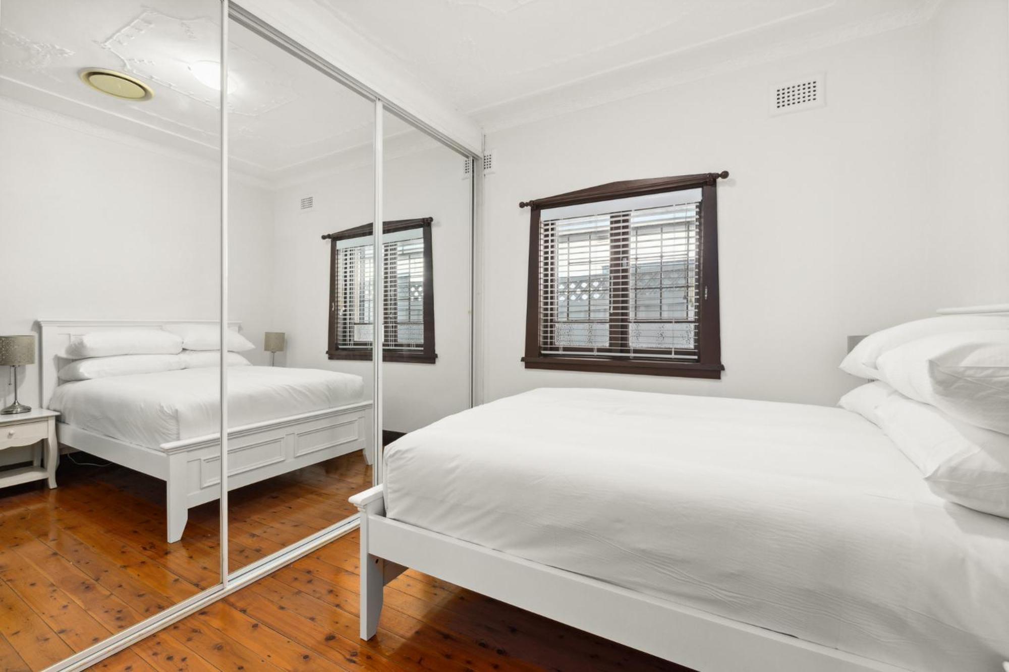 Holiday home Outstanding 4-bed With Garden Pool & Sydney